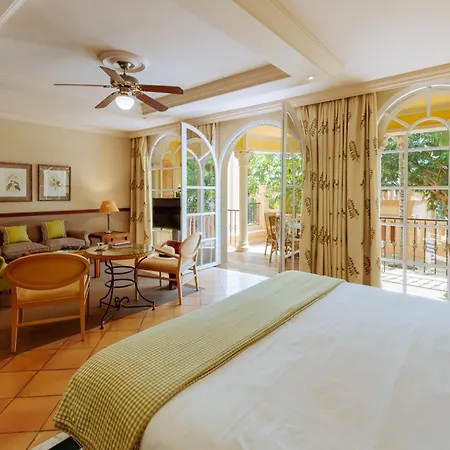 Hotel Bahia Del Duque