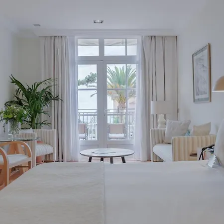 Bahia Del Duque Szálloda 5*