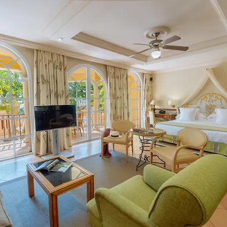 公爵湾酒店 5* 阿德耶