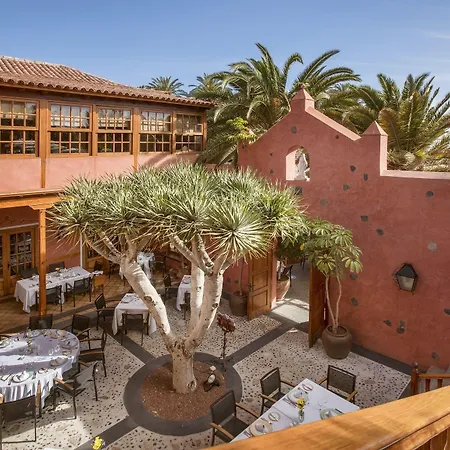 公爵湾酒店 5* 阿德耶