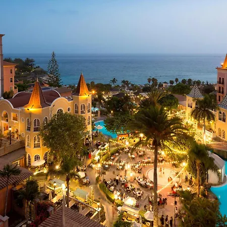 Bahía Del Duque 5*
