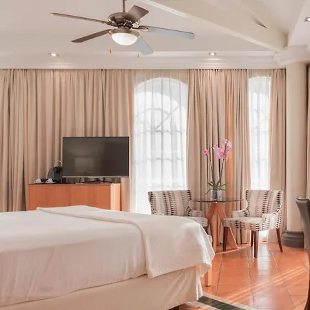 Bahia Del Duque فندق 5*