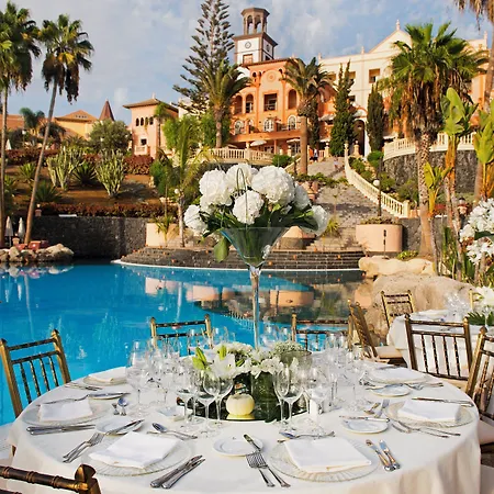 Hotel Bahia Del Duque 5*