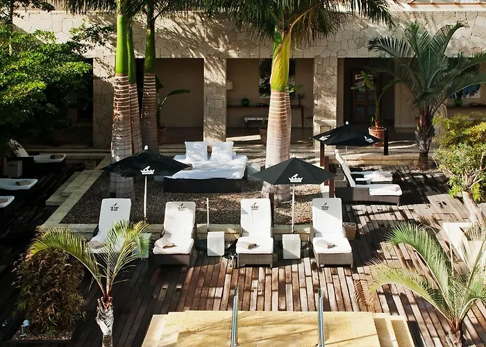 Отель Bahia Del Duque 5*