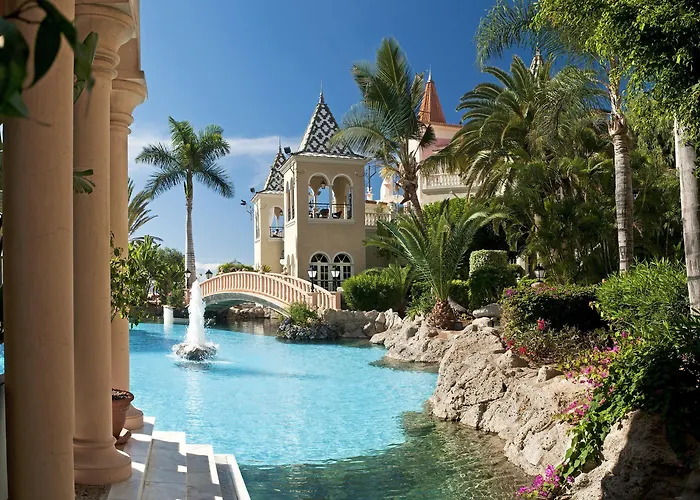 Отель Bahia Del Duque Адехе