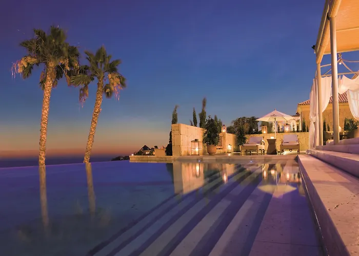 公爵湾酒店 阿德耶